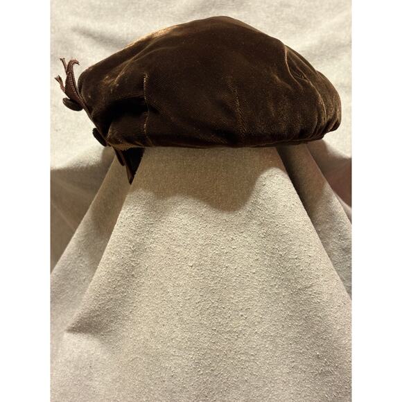 Vintage 1950s Brown Velvet Beret Golden Falcon Eastern Airlines Play Toppers EUC - Picture 2 of 5